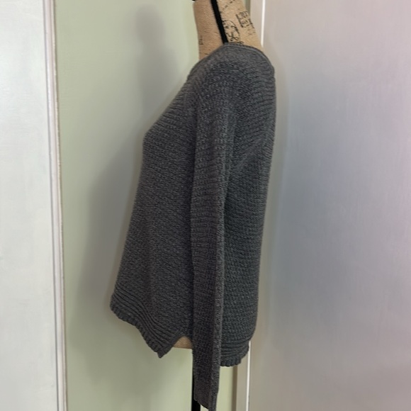 Old Navy Sweater - Picture 2 of 3